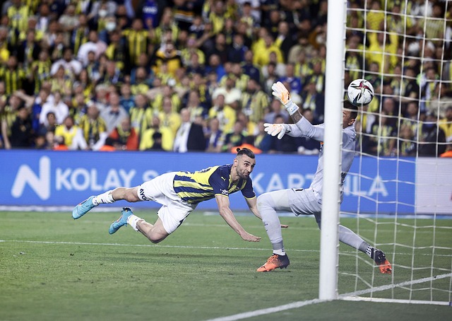 新赛季首战 新赛季首战